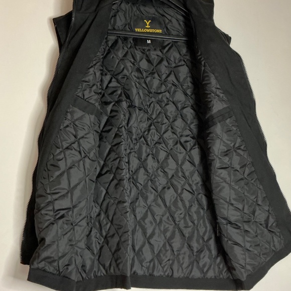 Yellowstone Men’s micro fleece lined vest size M Like New - Picture 5 of 6